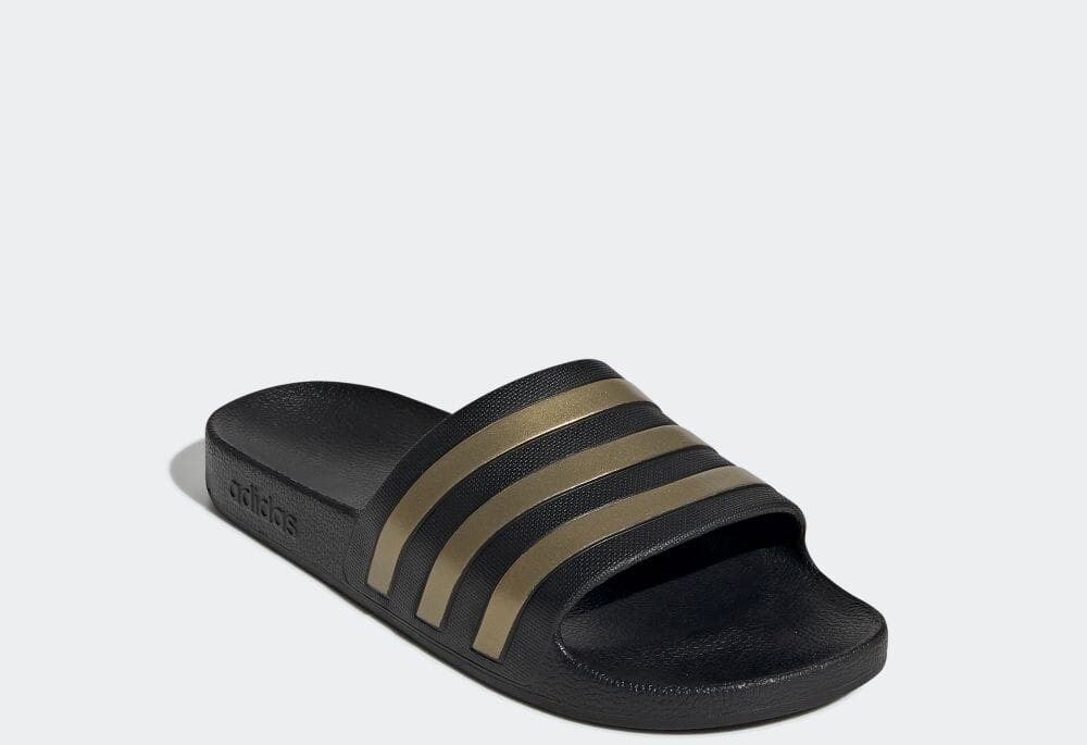 adidas ADILETTE AQUA сандалии черный x оттенок золота 26.5cm