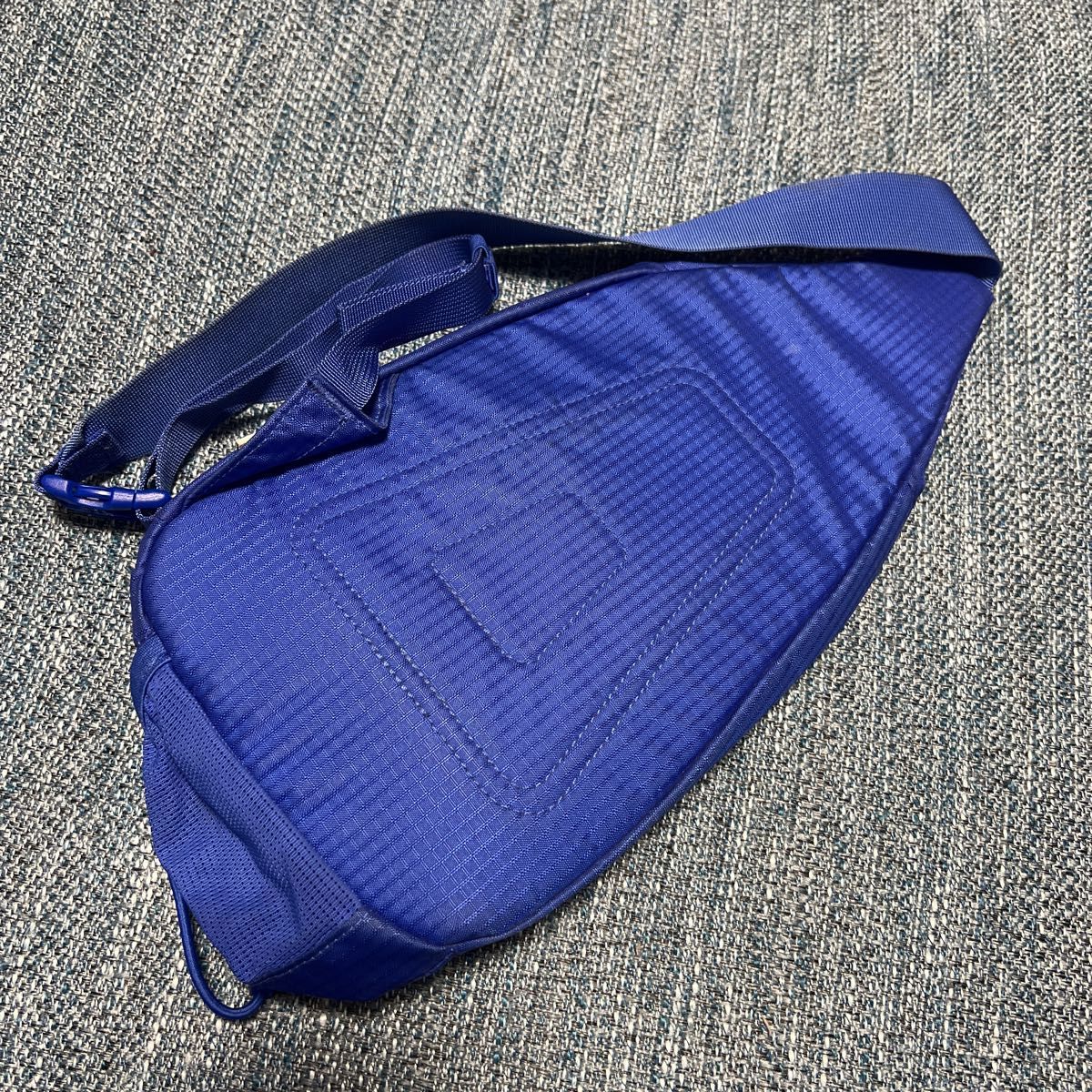 Supreme 21SS Sling Bag Royal Blue シュプリーム スリング バッグ ロイヤルブルー 青