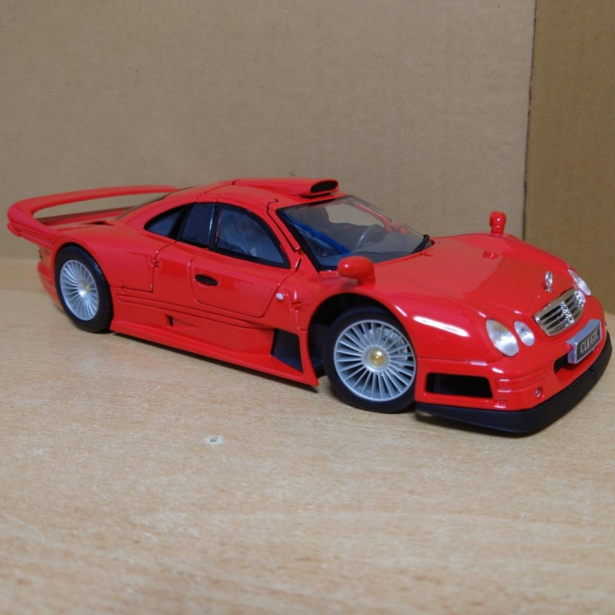 1/18 メルセデスベンツCLK-GTR レッド Mercedes マイスト製