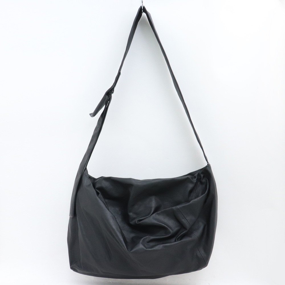 正式的 DE-I35-791 ブラック Leather Weight Light Bag Puff YAMAMOTO