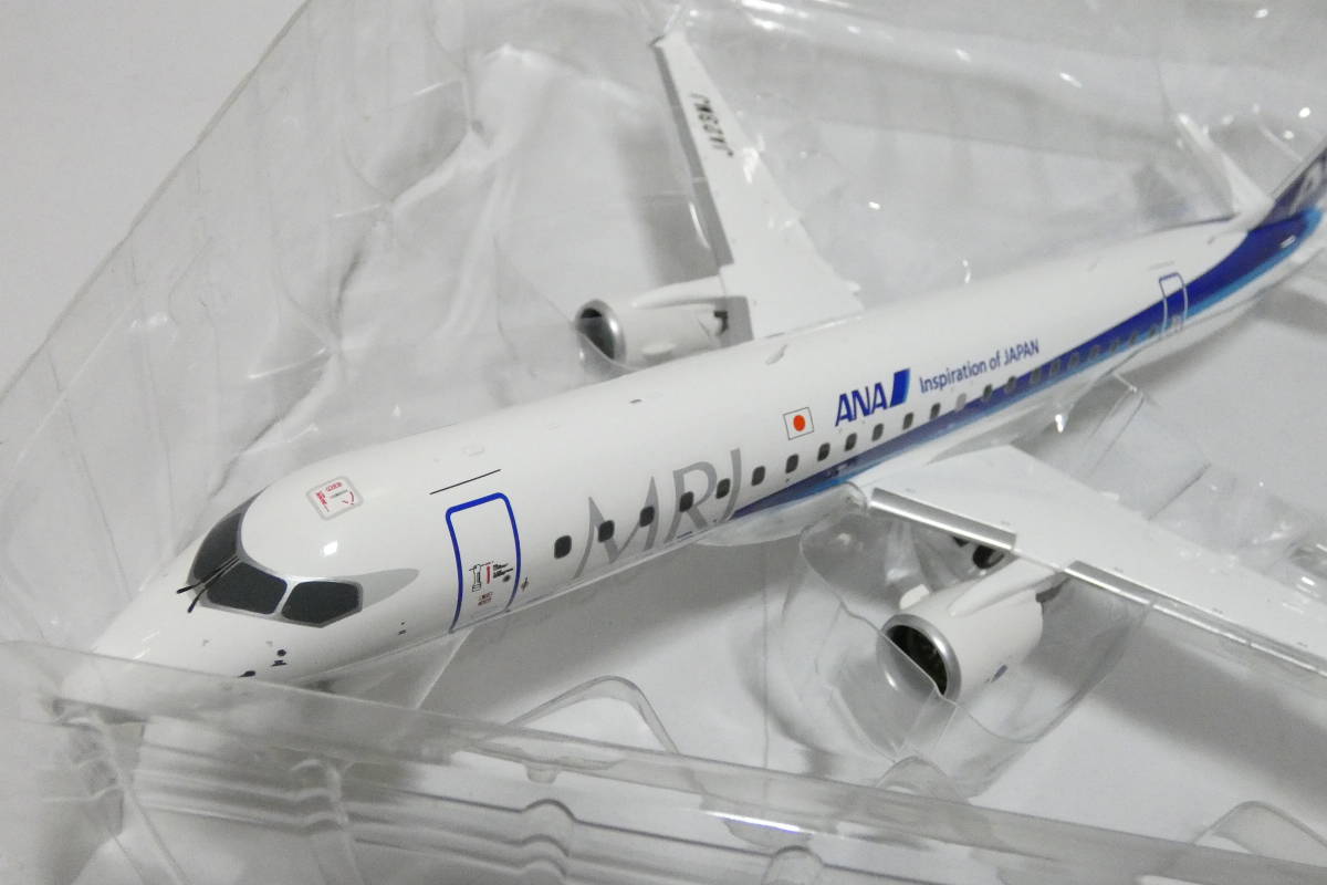 5614T/全日空商事 1/100 ANA MRJ90 JA23MJ ファンボローエアショー 2018 飛行展示機 +GeminiJets 1/400 SAUDIA CARGO ボーイング747-8F_画像5