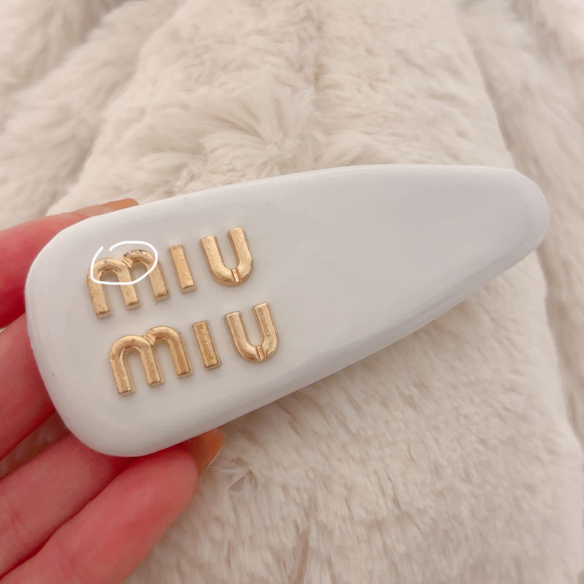 ミュウミュウ miumiu ヘアピン 二つセット|Yahoo!フリマ(旧 ミュウミュウ miumiu ヘアピン 二つセット|Yahoo!フリマ(旧
