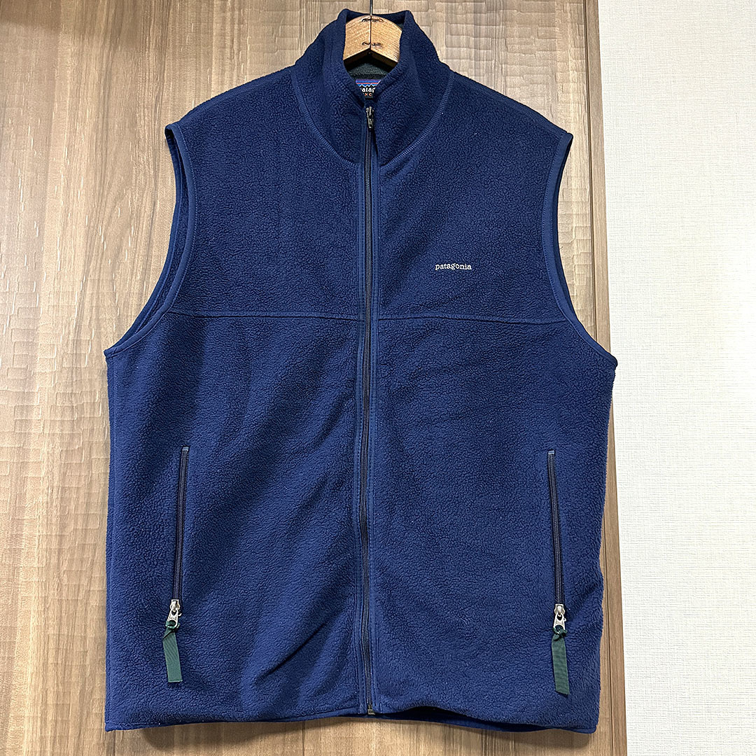 日本製】 【古着】patagonia(パタゴニア)フリースジップアップベスト L