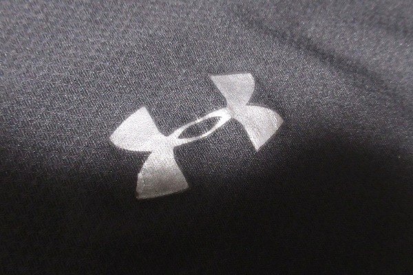 N6254:UNDER ARMOUR(アンダーアーマー）ヒートギア FITTED 半袖速乾Tシャツ/黒/XL：35の画像5