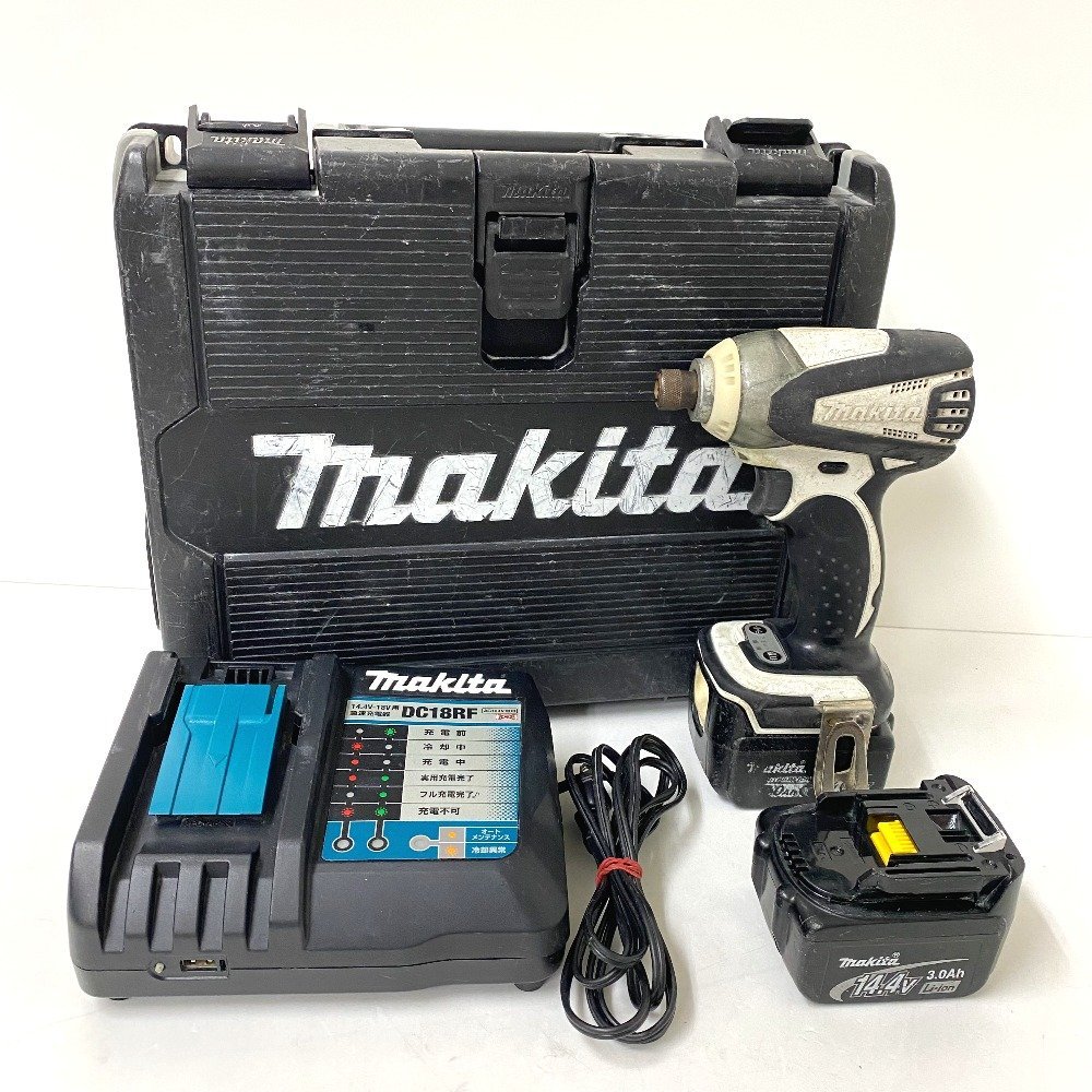 【送料無料】makita マキタ 充電式インパクトドライバ TD133D 14.4V バッテリーx2 充電器 中古【Ae684591】