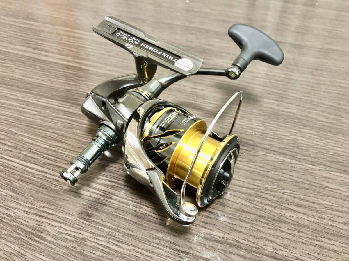 高評価! 超美品 即決 20ツインパワー4000XG ハンドルスタンド POWER