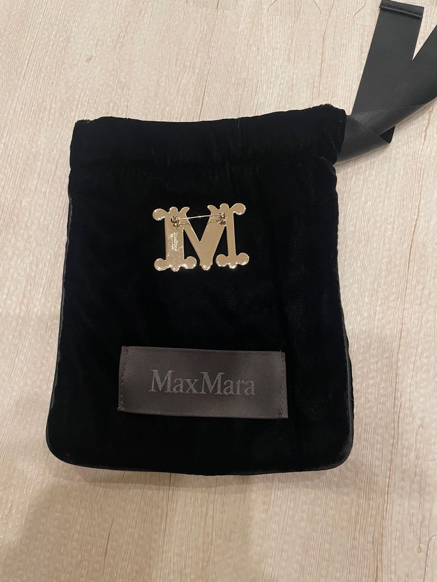 MaxMara★パールブローチ★新品未使用★マックスマーラー