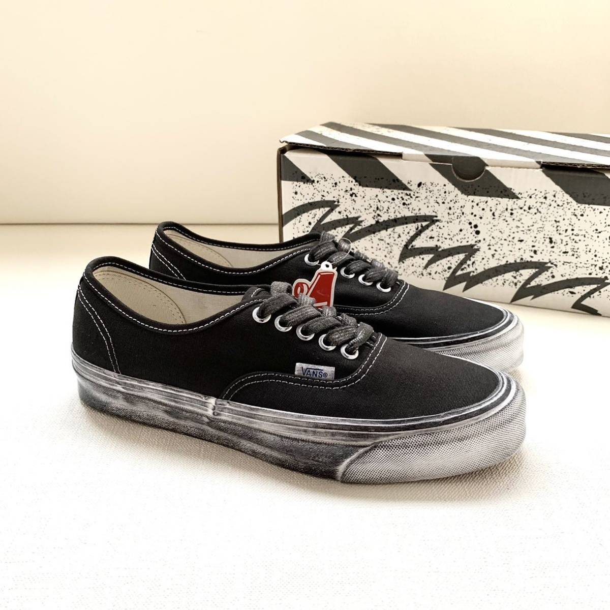 新品 VANS VAULT バンズ ボルト OG AUTHENTIC LX 新品 VANS VAULT バンズ ボルト OG AUTHENTIC LX