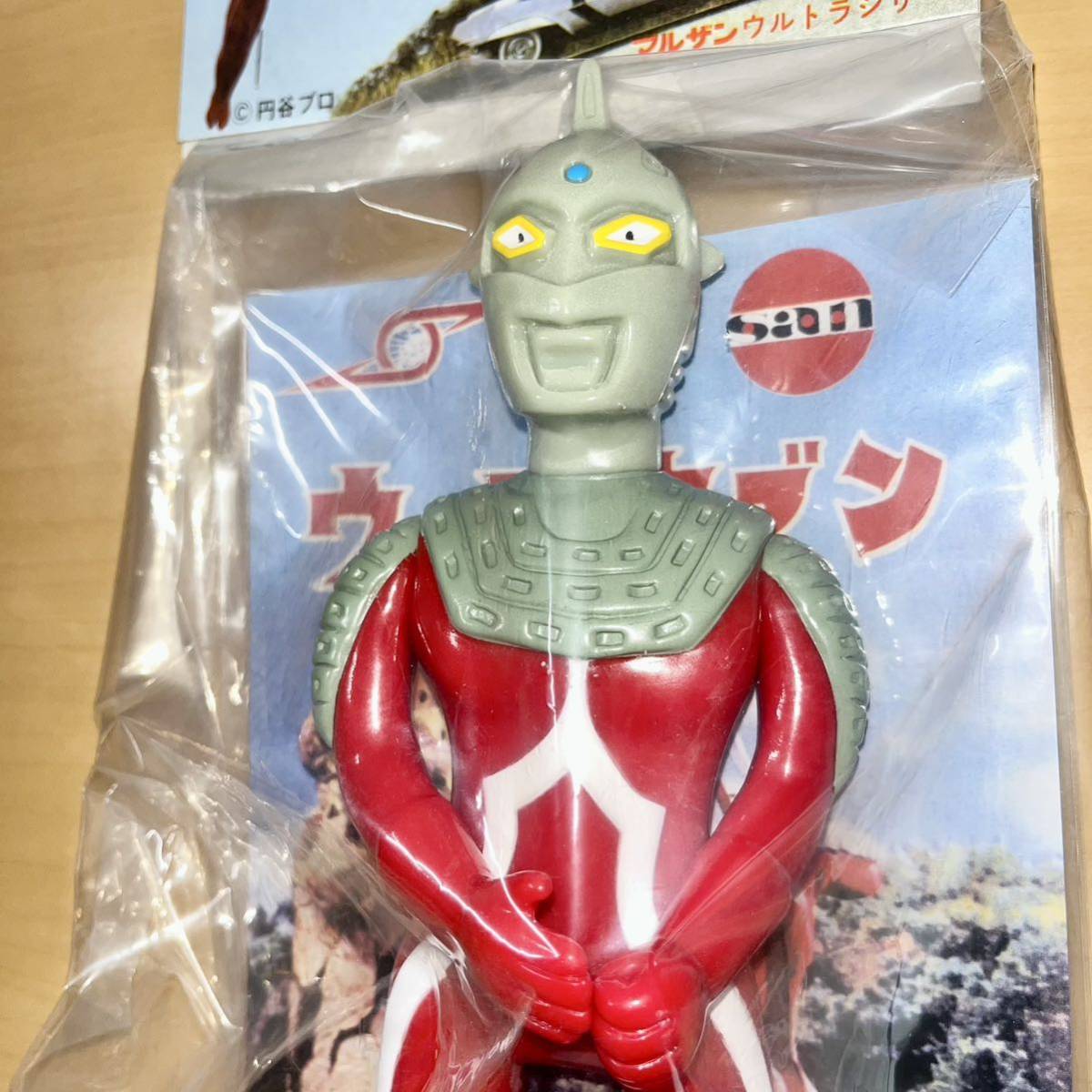 マルサン ウルトラセブン 450 Glow in the dark HEAD ver. GID ツブラヤストア オンライン 限定 ソフビ sofvi marusan ultraman ラスト1の画像1