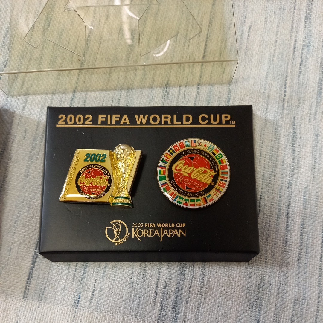 日韓ワールドカップ 2002FIFA WORLD CUP コカ・コーラ ピンバッジの画像2