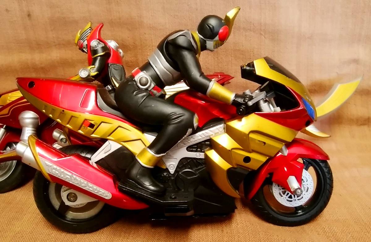  Bandai Taiyo radio-controller Kamen Rider Agito machine to Rene Ida - Kamen Rider Dragon Knight . fire dragon drag Ran The - together Junk present condition goods 