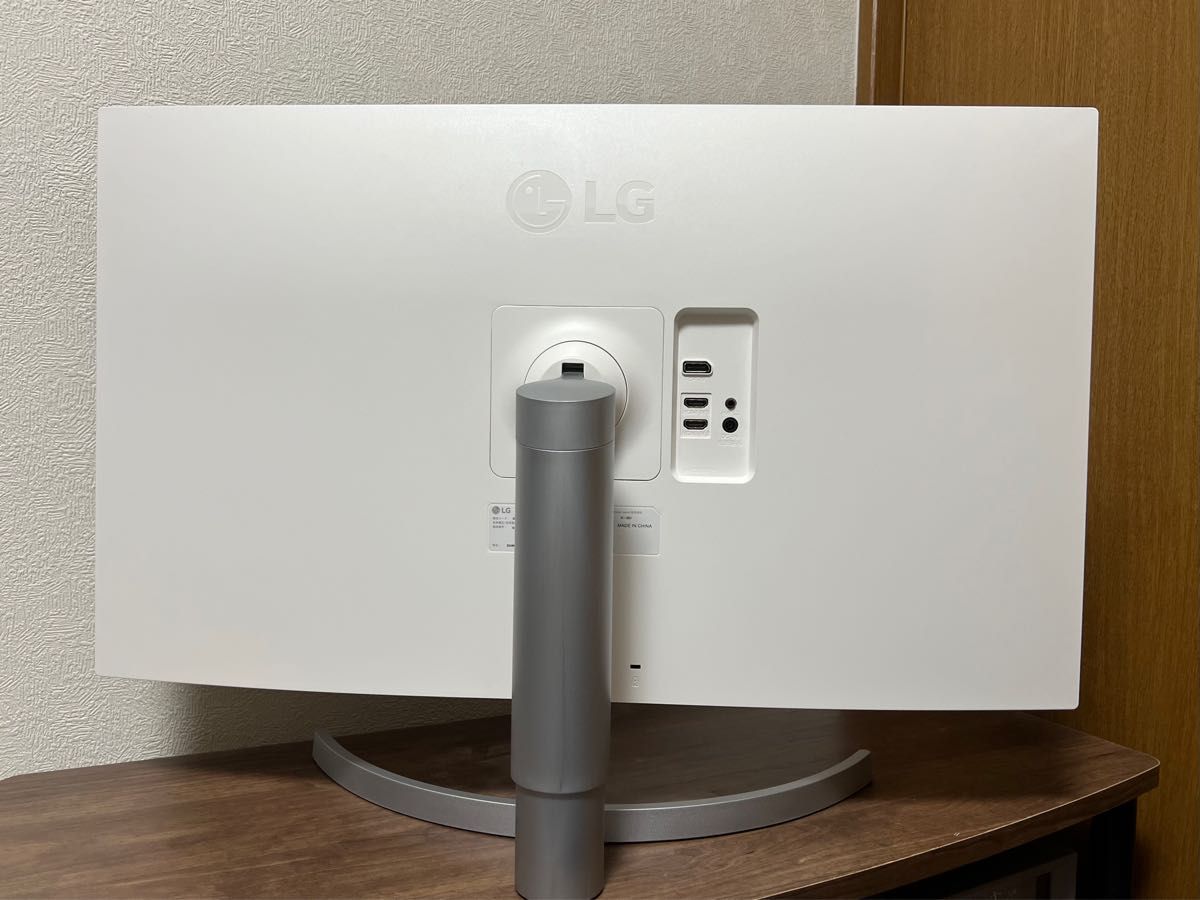 LG 32UN650-W モニター 31 5インチ/4K｜Yahoo!フリマ（旧PayPayフリマ）