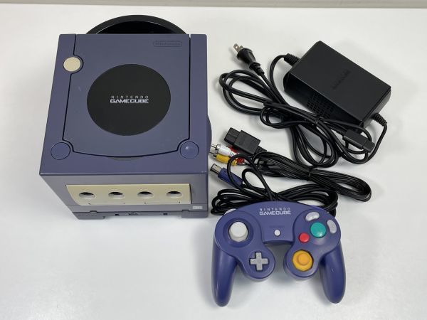 Nintendo GAMECUBE　ニンテンドー　ゲームキューブ DOL-001 本体 ゲームボーイ プレーヤー コントローラ セット　バイオレット　H12984SET