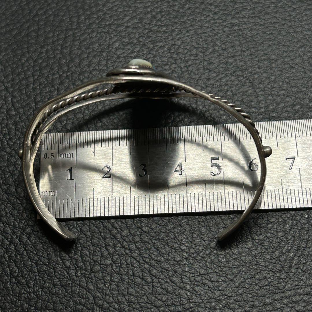 大人気新品 ナバホ族 Navajo バングル ヴィンテージ シェル ターコイズ