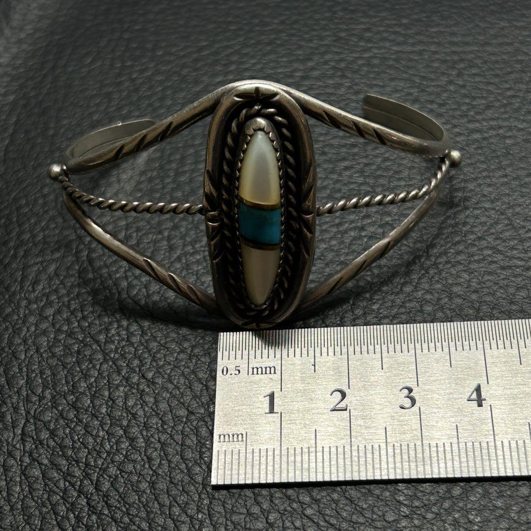 大人気新品 ナバホ族 Navajo バングル ヴィンテージ シェル ターコイズ