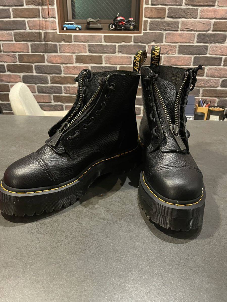 新品登場 ドクターマーチン Dr.Martens ブーツ UK8 -