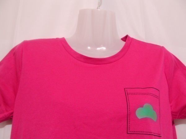 sy338 半袖Tシャツ レッドピンク系 ■ おそ松さん ■ 前後 袖プリント Tシャツ ■ クルーネック 丸首 綿混素材 Lサイズの画像2