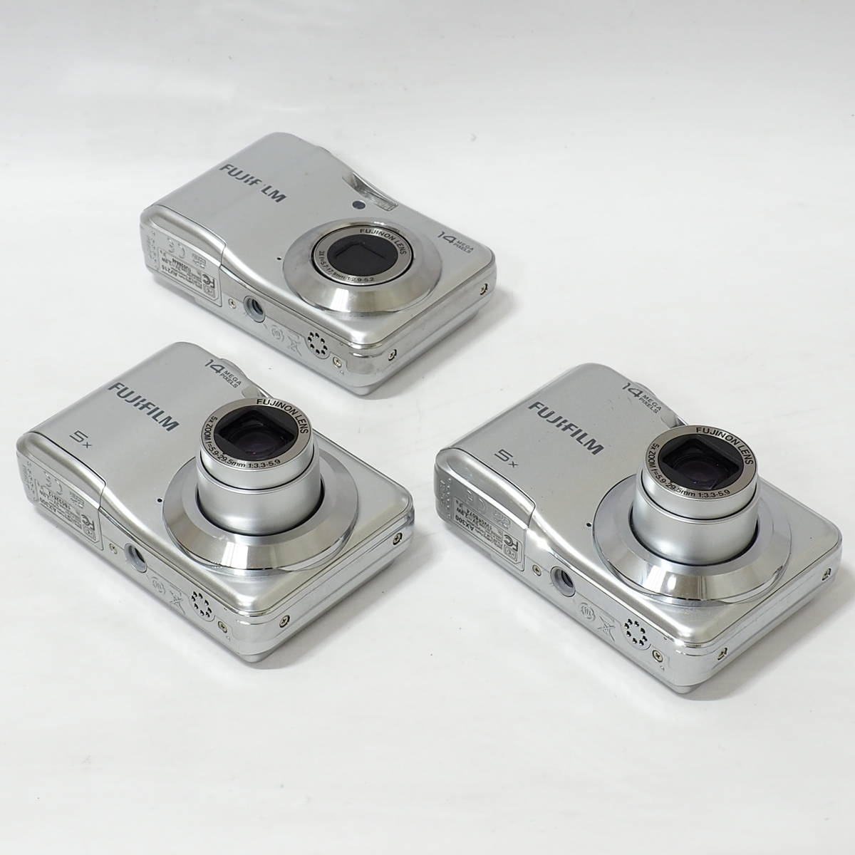 FUJIFILM FINEPIX 単3 対応 デジカメ 4台セット AX300 x2 AV210
