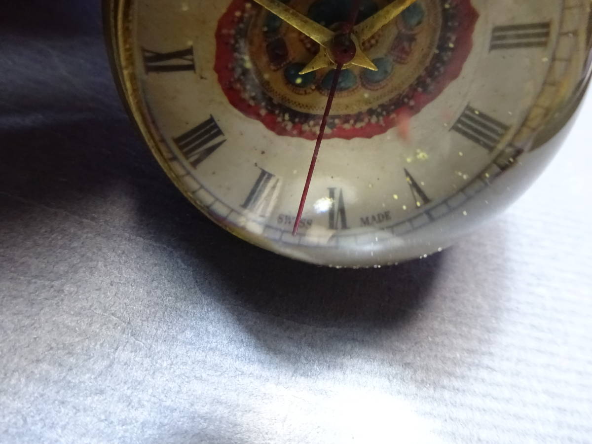 （５）珍品なれどジャンク品にての出品です。SWISS MADE です。このブッミャは不勉強で詳細な説明ができません。変な形の小さな時計です。_画像10