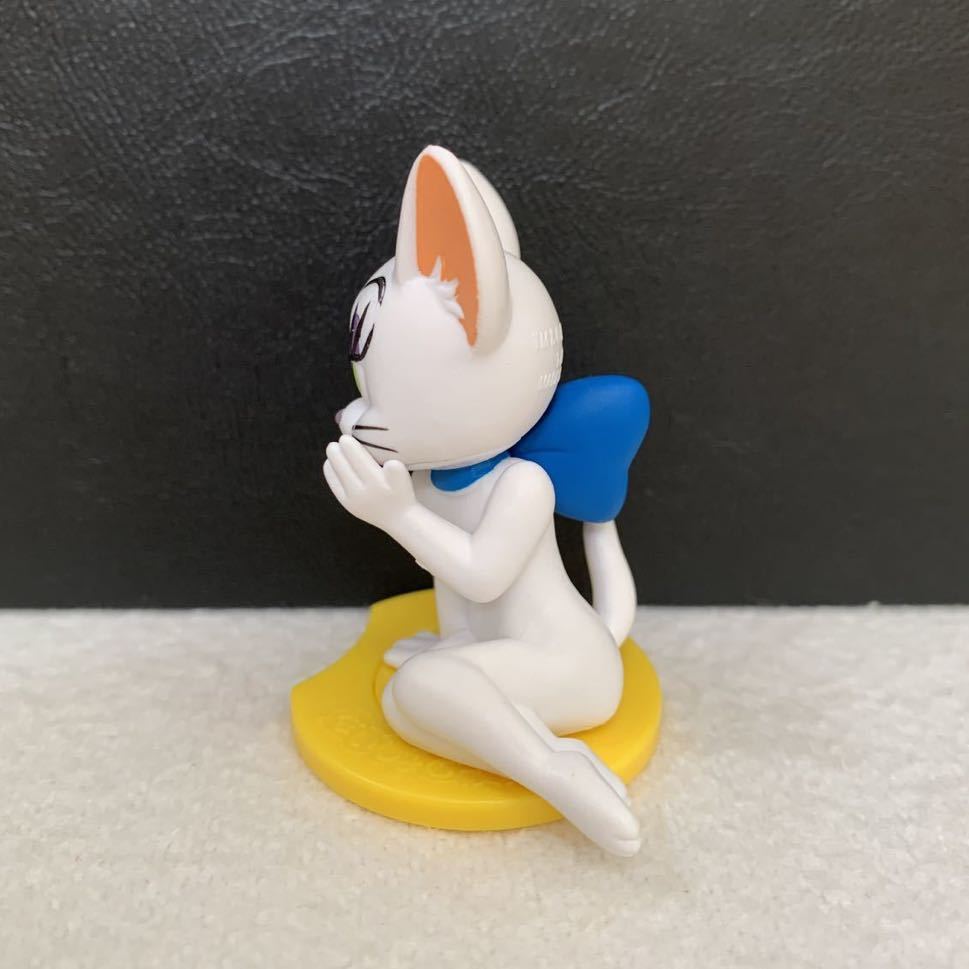  toe dollar s[ not ...-.Fig. Tom . Jerry ] figure * height approximately 5.5cm(K10b