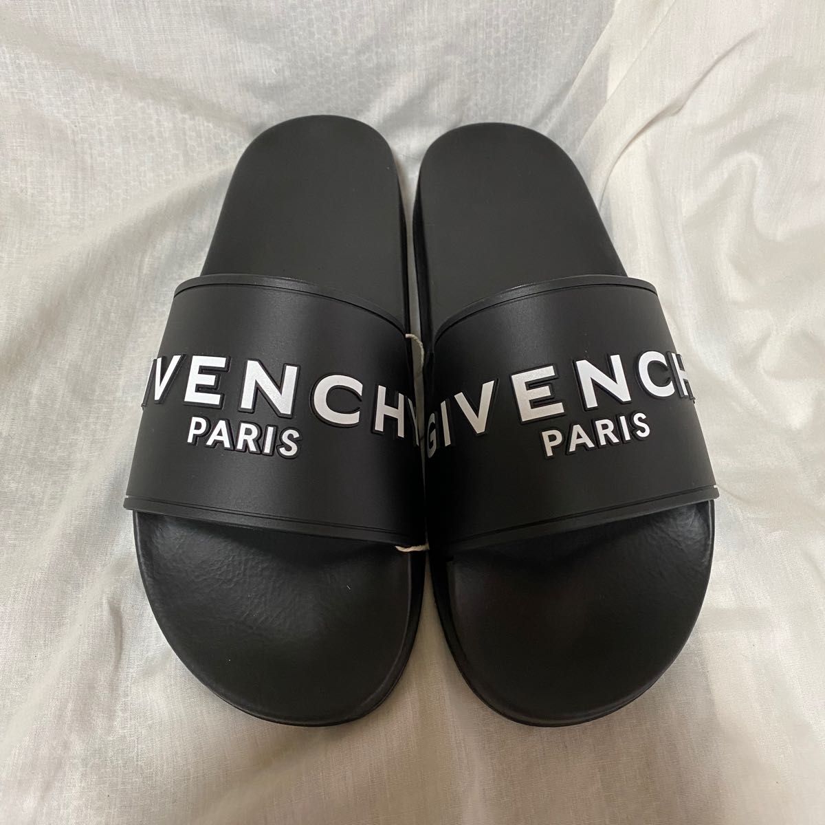 新品 本物 正規品 GIVENCHY ジバンシー メンズ サンダル ロゴ 黒