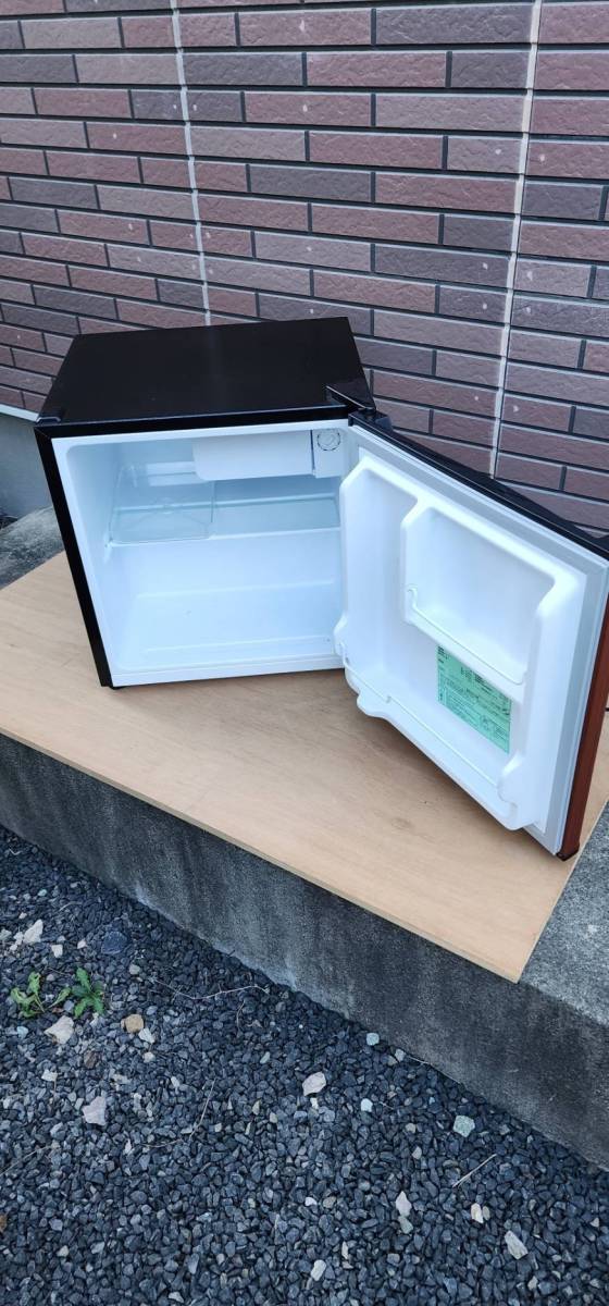 ☆アイリスプラザ 冷蔵庫 46L 1ドア 小型 右開き 幅47cm 木目調 ダーク
