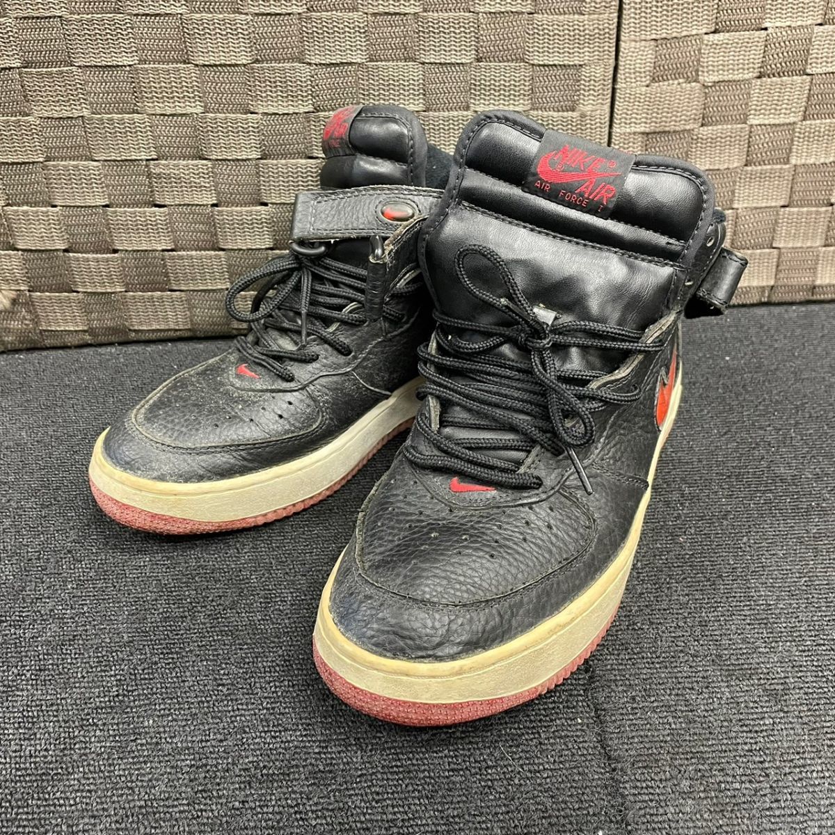 X837-O15-3716 NIKE ナイキ AIR FORCE 1 MID SC エアフォースワン