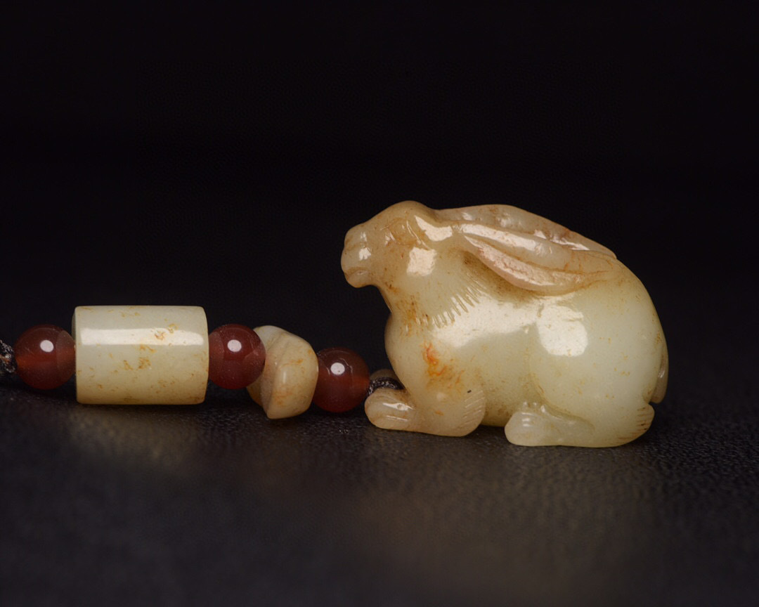 『館蔵珍品 和田玉製 細密彫 兔子』置物 賞物 貴重物品 収蔵品 中国古美術