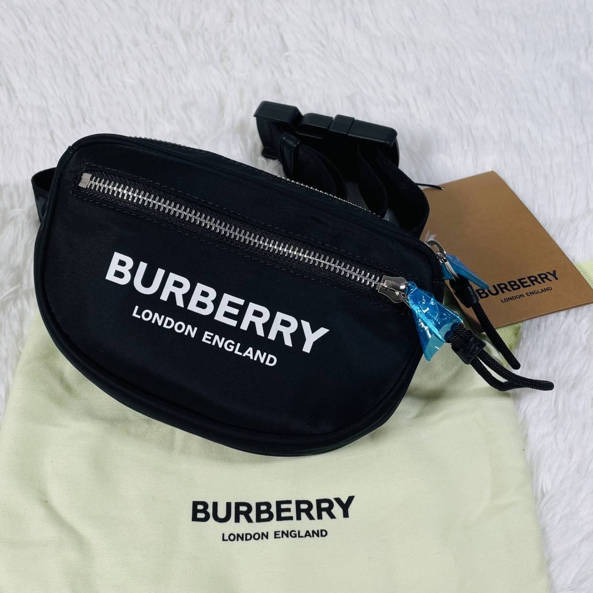 未使用 バーバリー BURBERRY バッグ 8014519 CANNON キャノン ベルト