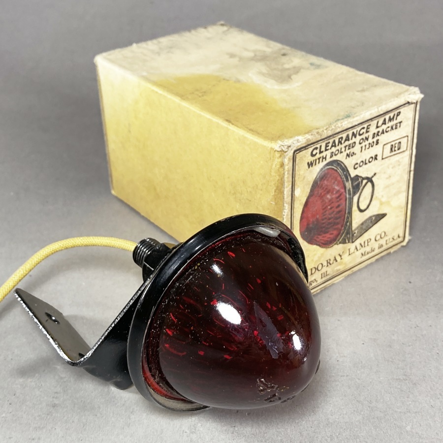 1940's DORAY ビンテージ テール ライト ランプ ハーレー ナックル パン ショベル アイアン トライアンフ インディアン チョッパー ボバー_画像1