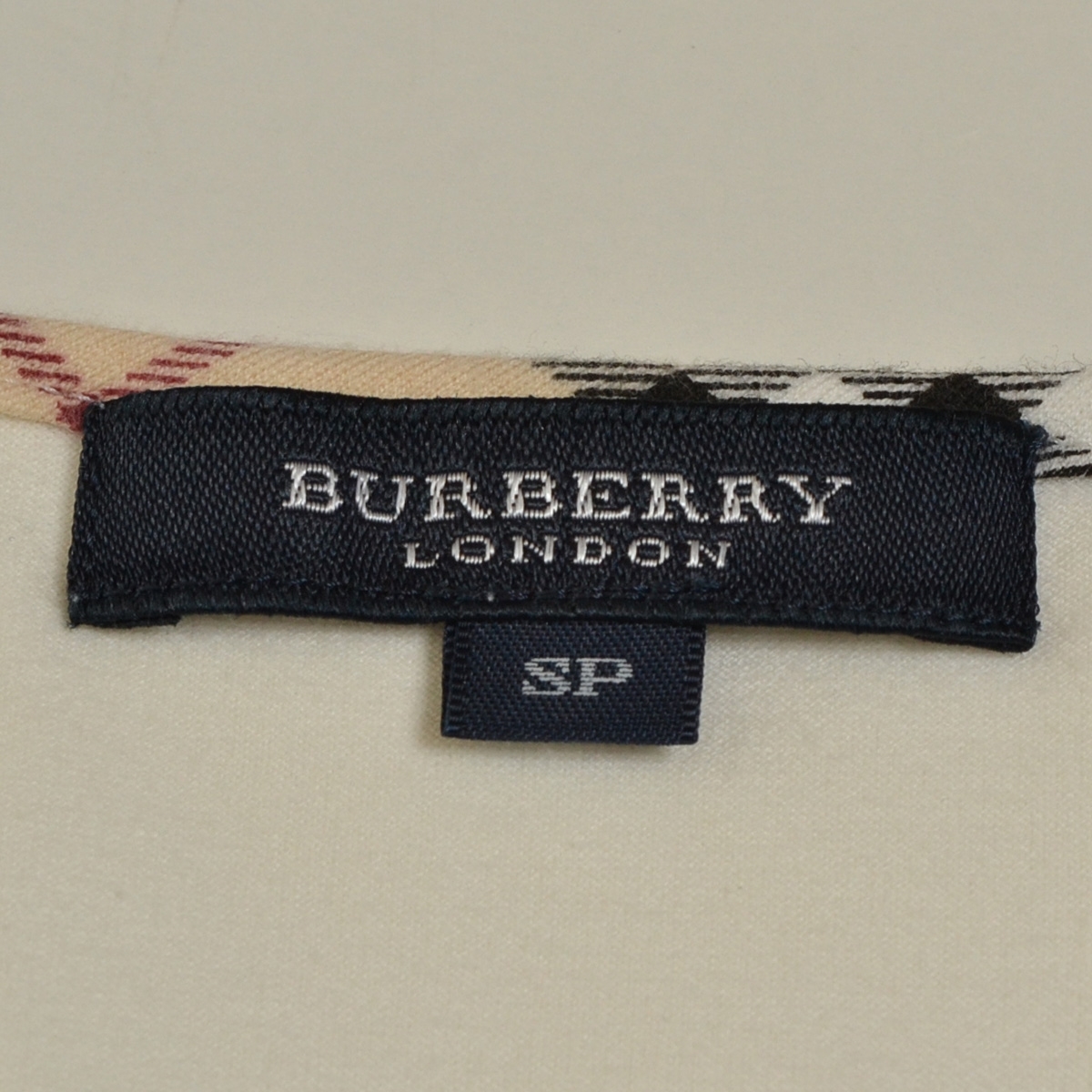 □418241 BURBERRY LONDON バーバリー □ノバチェックリンガーTシャツ Vネック 刺繍ロゴ サイズSP レディース ホワイト_画像9