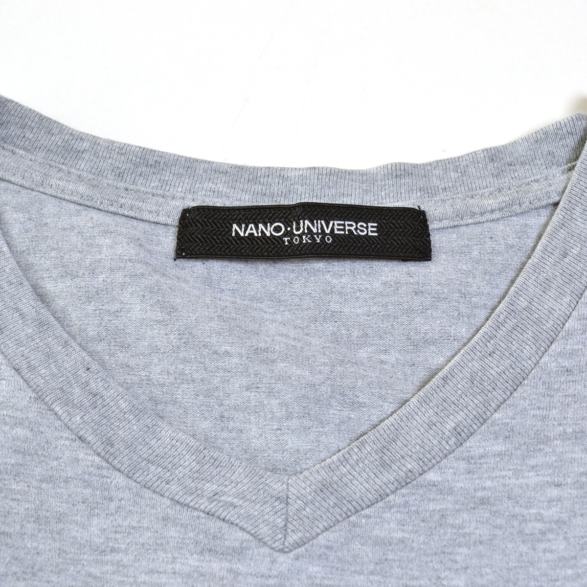 〇439903 nano universe ナノユニバース 〇Tシャツ 迷彩ニットポケット 半袖Tシャツ Vネック サイズS メンズ グレー_画像6