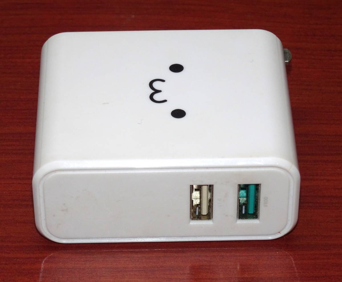 Elecom AC充電器（USB2ポート/QC3.0+2.4A） MPA-ACUQ02WF_画像2