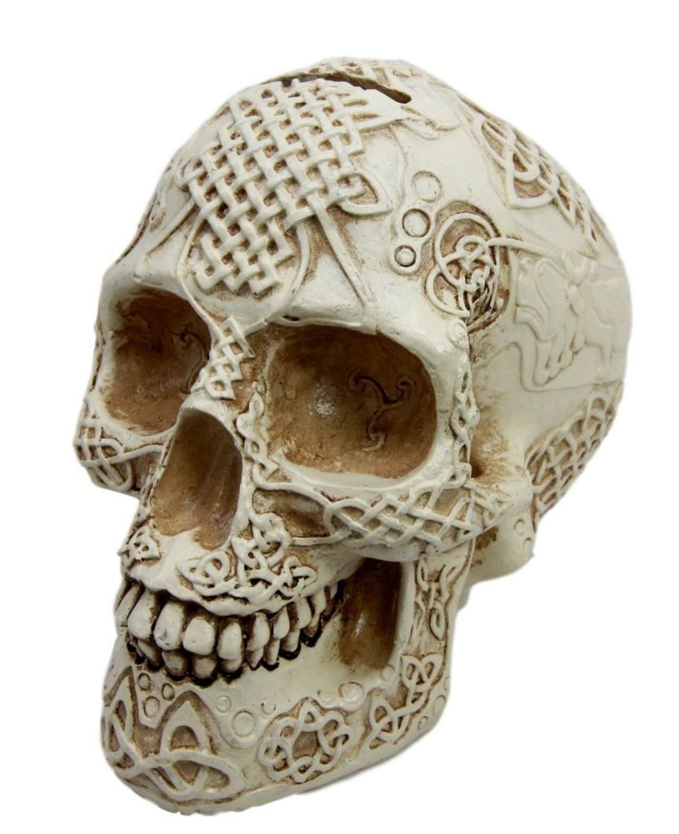 クリーム色をしたケルト風ライオン部族タトゥー文様が付いた頭蓋骨（スカル）貯金箱置物：彫像 彫刻贈り物（輸入品）