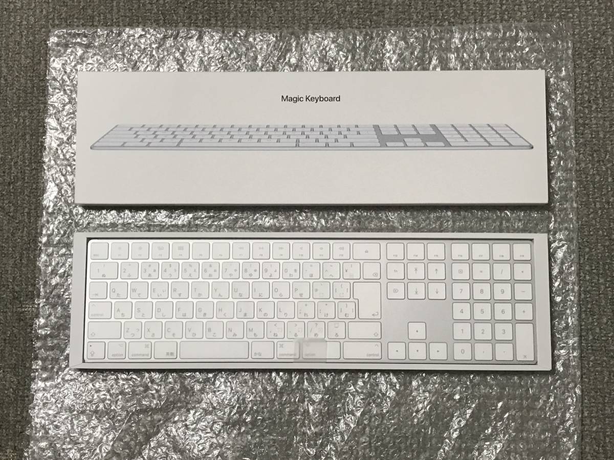 代引き人気 Keyboard（2017/テンキー付き/A1843） Magic Apple 新品