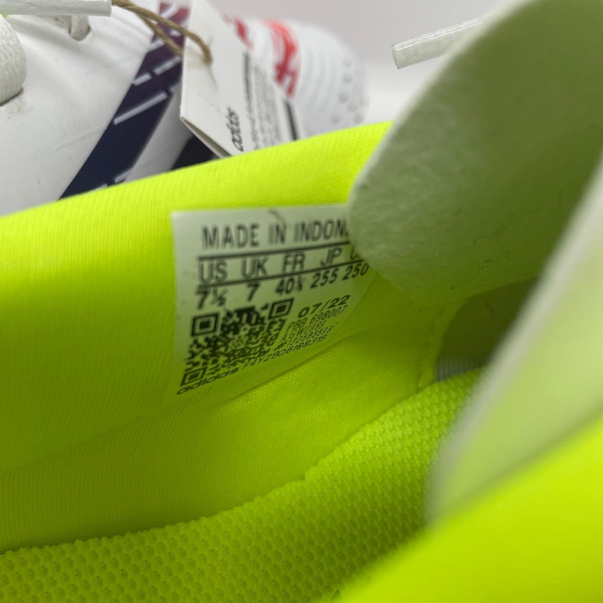 新品25 5㎝ adidas(アディダス) プレデター エッジ 4 GW0989 新品25 5㎝ adidas(アディダス) プレデター エッジ 4 GW0989