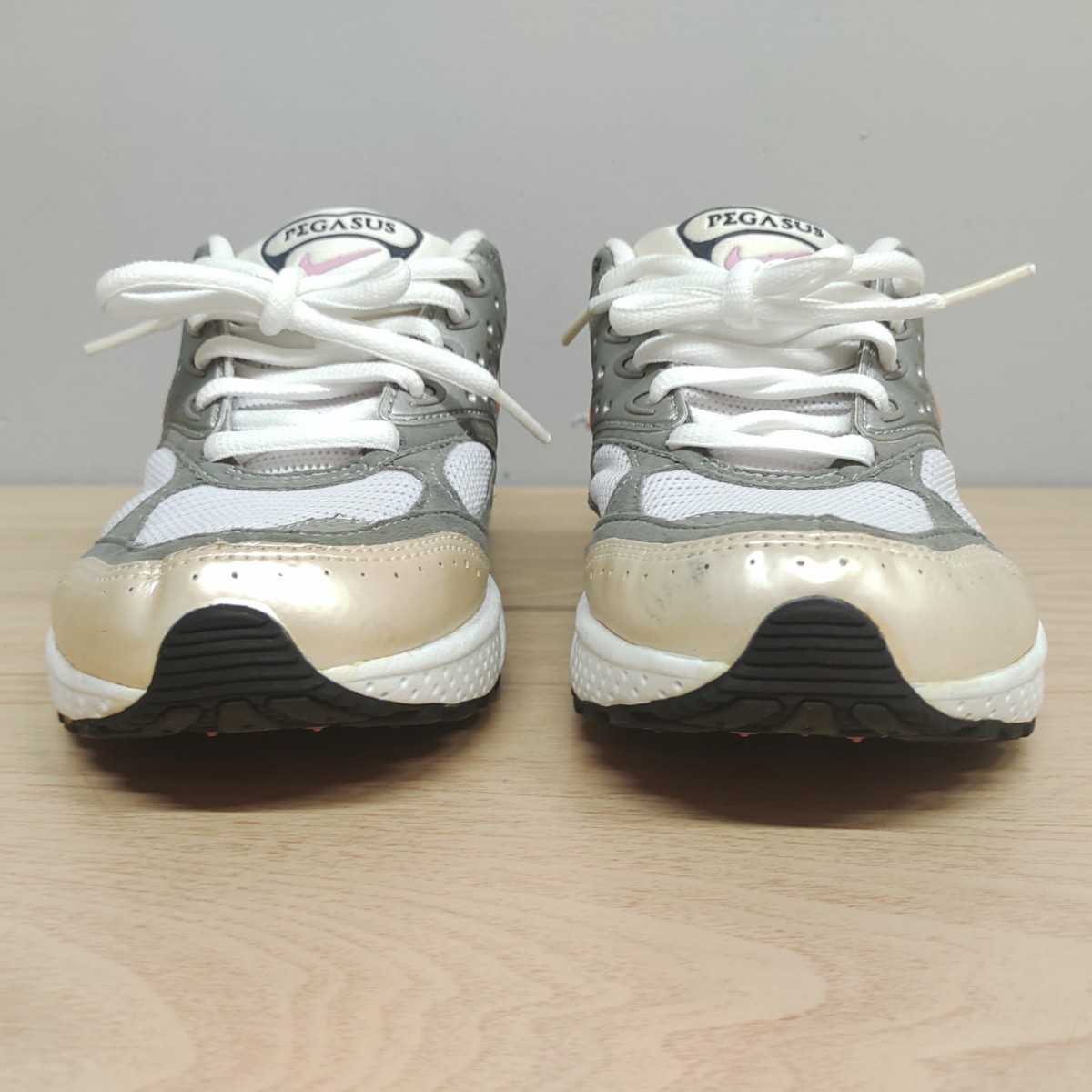 2309010 NIKEナイキ PEGASUSエアペガサス　ランニングシューズ FULL LENGTH AIR 23.5 WOMEN'S　308962 161 反射_画像2