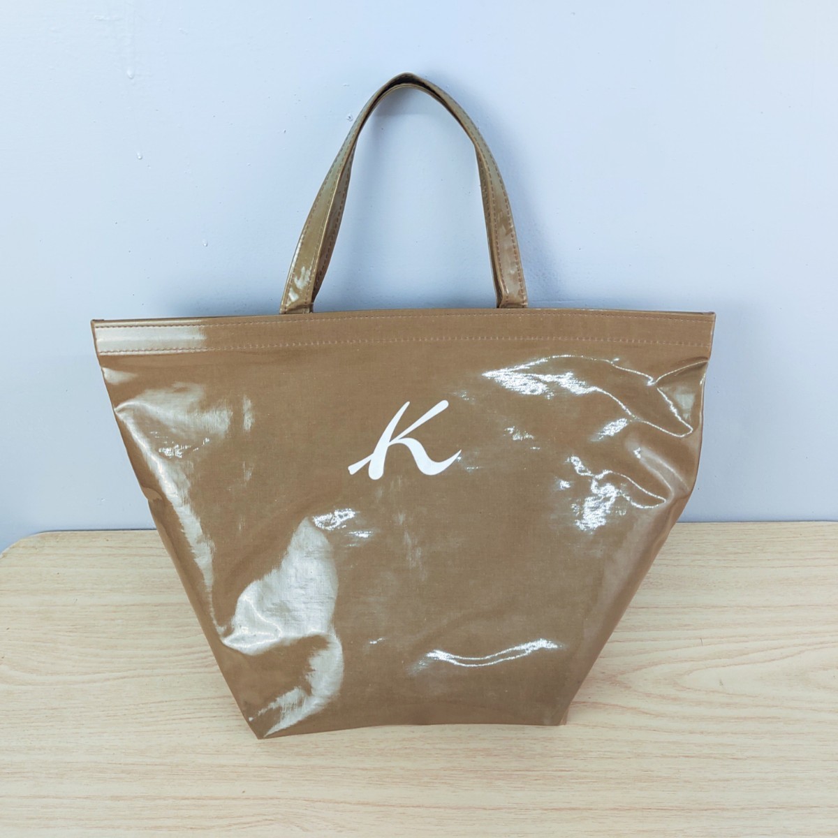 2309012 Kitamura Kitamura эко-сумка рука большая сумка 2way винил покрытие внутри карман светло-коричневый тон 