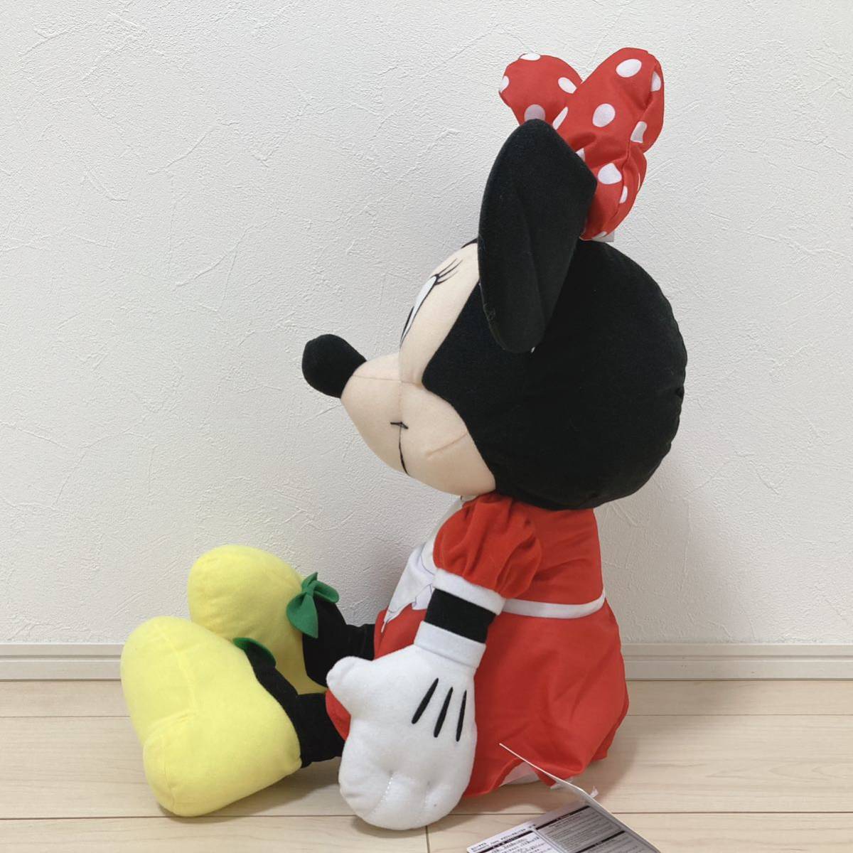  not for sale prize item Minnie Mouse strawberry fe start soft toy premium towel gift set Disney set sale 