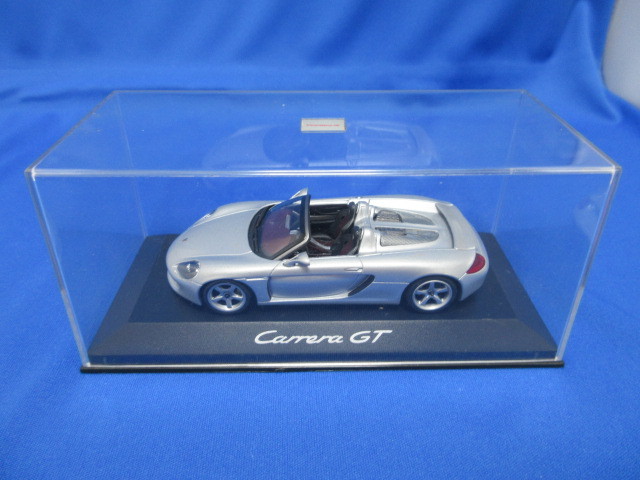 【紙箱無】特注　ミニチャンプス 1/43 ★ポルシェ　カレラ　PORSCHE　CARRERA　GT　シルバー★_画像1