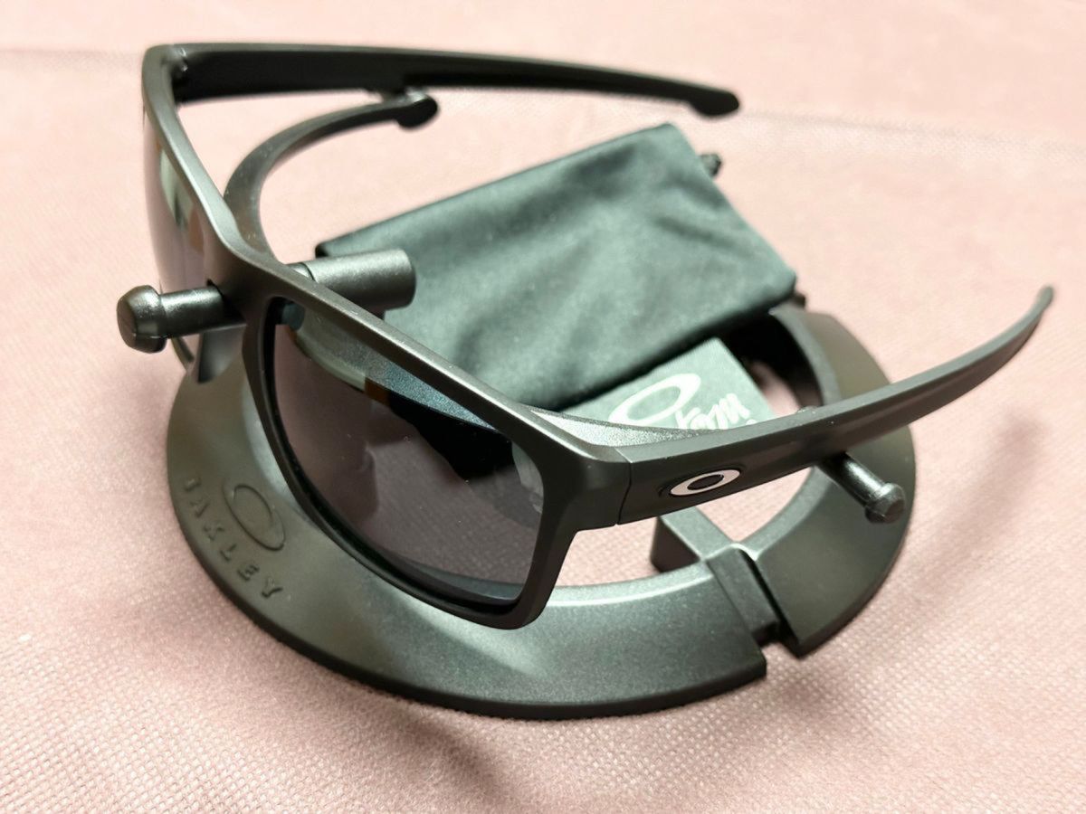 美品/偏光/ OAKLEY SLIVER CUSTOM スリーバー カスタムマットブラックフレーム。