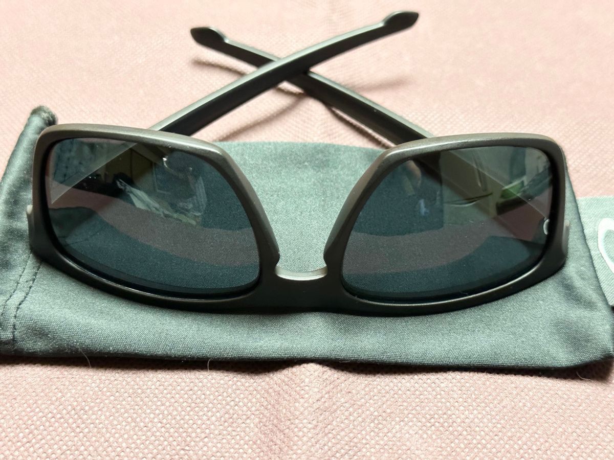 美品/偏光/ OAKLEY SLIVER CUSTOM スリーバー カスタムマットブラックフレーム。