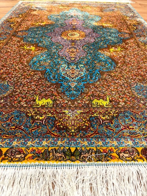ペルシャ絨毯・最高級ハンド&マシン織り・ 世界最高密度150万ノット ・豪奢なクムデザイン 120cm×80cm ch30_画像2