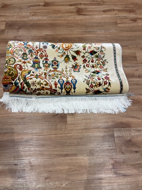ペルシャ絨毯・最高級ハンド&マシン織り・ 世界最高密度150万ノット ・豪奢なクムデザイン 220cm×150cm lv43_画像9