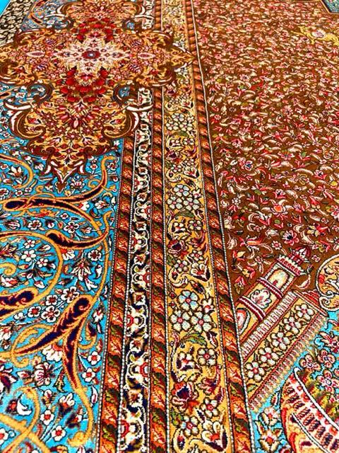 ペルシャ絨毯・最高級ハンド&マシン織り・ 世界最高密度150万ノット ・豪奢なクムデザイン 200cm×300cm c35_画像3