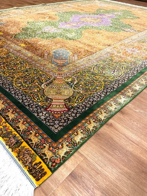 ペルシャ絨毯・最高級ハンド&マシン織り・ 世界最高密度150万ノット ・豪奢なクムデザイン 200cm×300cm c37_画像5