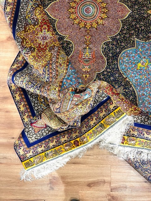 ペルシャ絨毯・最高級ハンド&マシン織り・ 世界最高密度150万ノット ・豪奢なクムデザイン 200cm×300cm c39_画像8
