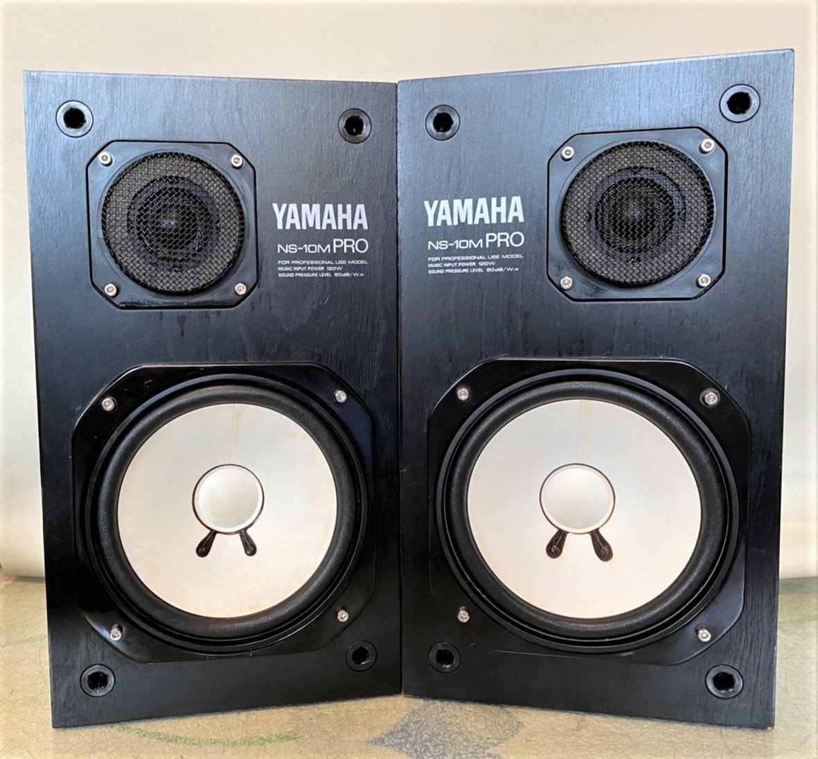 最安値に挑戦】 圧倒の表現力 YAMAHA NS-10M プロのスタジオでも現役で