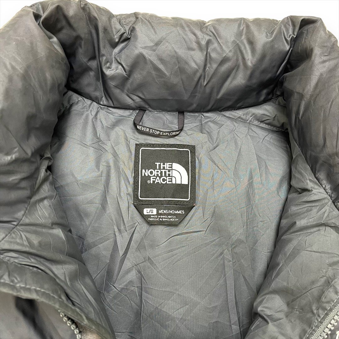 【訳アリ】ザ ノースフェイス ベスト グレー THE NORTH FACE 古着 メンズ L アウトドア グースダウン バイカラー_画像2