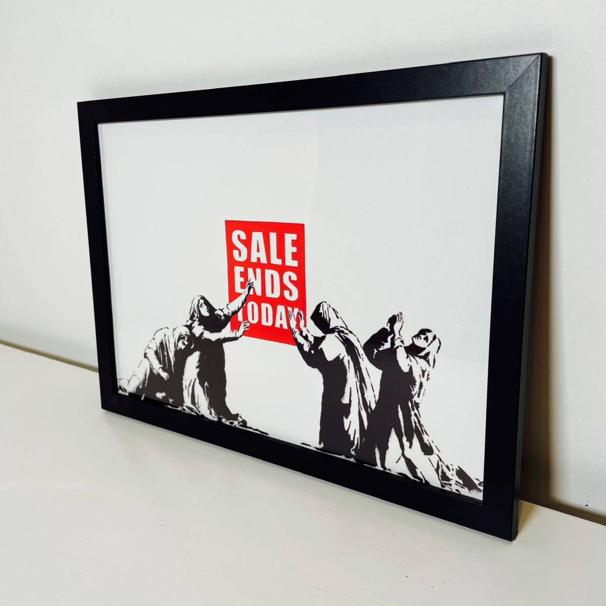 【額付きポスター】BANKSY バンクシー「Sale Ends」(新品)_画像1